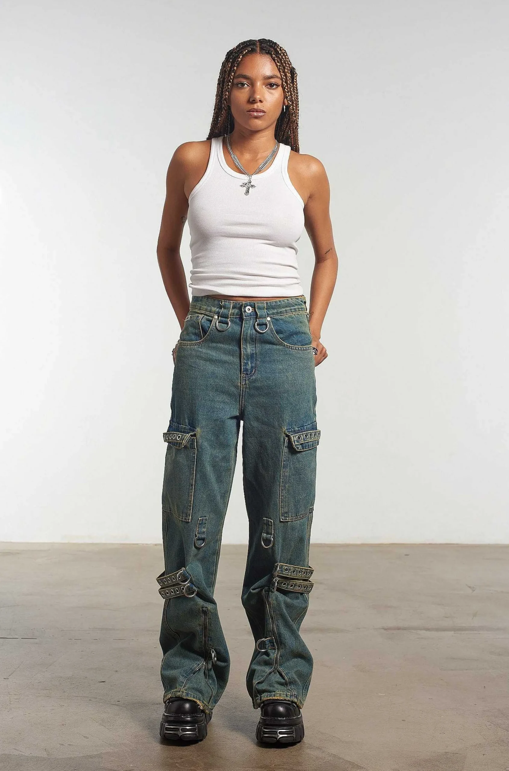 Bondage Jean Dirty Wash