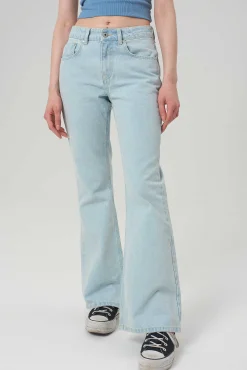 Boot Cut Dakota Jean - Stonewash