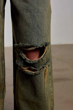 Drifter Distressed Skate Jean