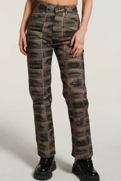Hearsay Straight Leg Pant
