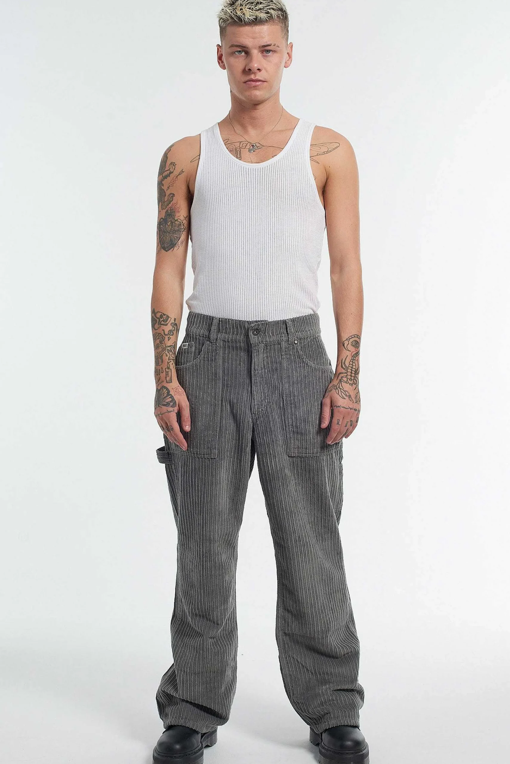 Jumbo Cord Skate Jean
