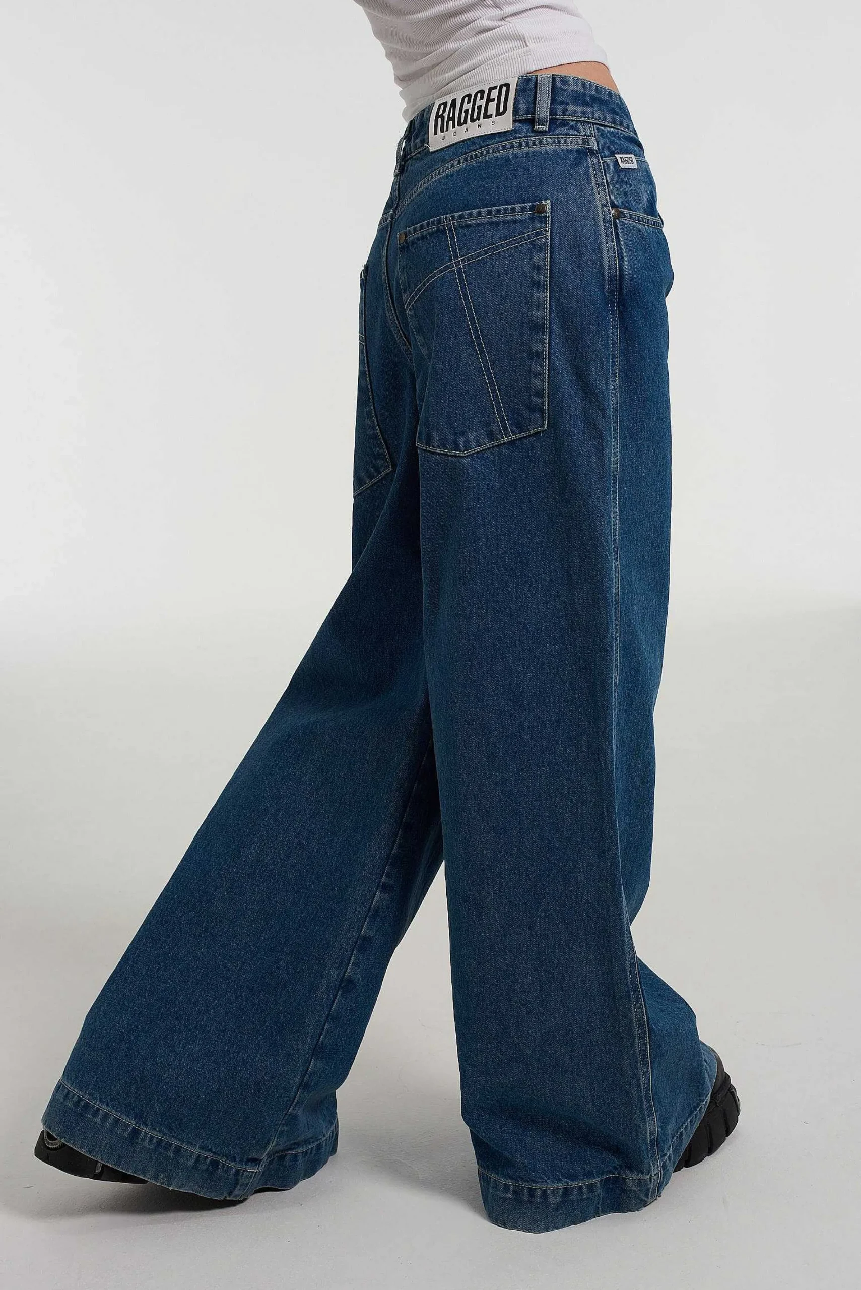 Sweeper Jean Blue