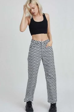 Wave Jean - White
